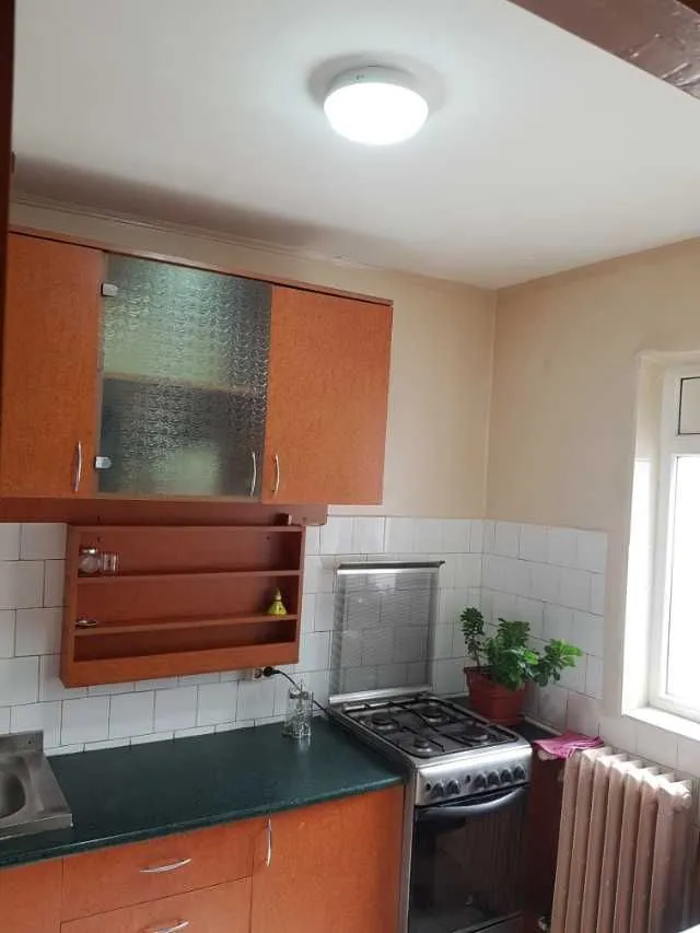 Inchireiez apartament 3 camere ( proprietar) Drumul Taberei - Imaginea 7