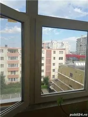 Vand/ inchiriez apartament cu 3 camera, ultracentral, turda, calea victoriei nr 9, 64 mp - Imaginea 2