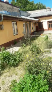 SALAJ SECTOR 5 VINDEM CASA 4 CAMERE GAZE 180 MP CASH 53000E DISC