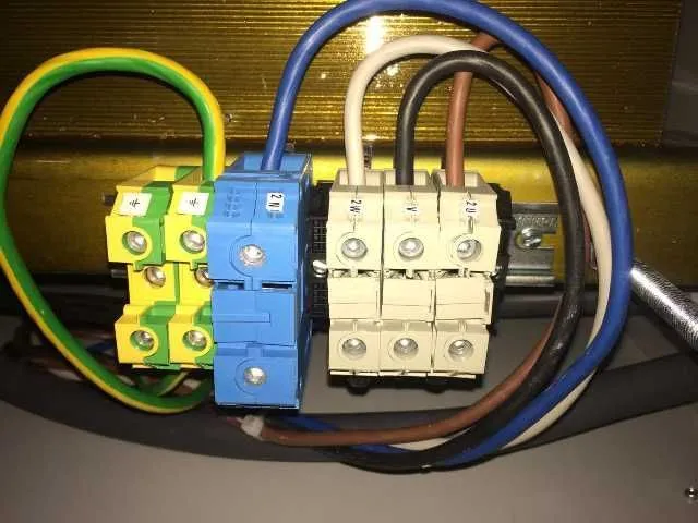 Renovari instalatii electrice - Imaginea 9