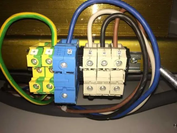Renovari instalatii electrice - Imaginea 9