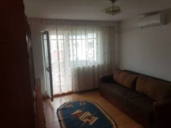 Inchiriez apartament 3 camere, Manastur - Imaginea 1