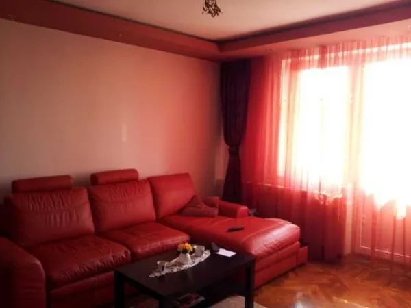 Vand Apartament Lux - Imaginea 1
