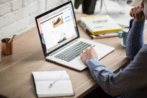 Scriu articole/ content writer/ descriere produse