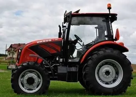 tractoare 75 cp, 4×4 - Imaginea 3