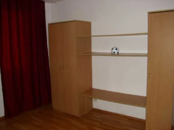 Inchiriez apartament 3 camere Drumul Taberei langa Auchan - Imaginea 1