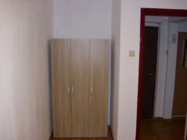 Inchiriez apartament 3 camere Drumul Taberei langa Auchan - Imaginea 4