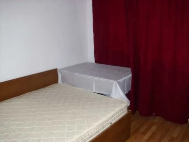 Inchiriez apartament 3 camere Drumul Taberei langa Auchan - Imaginea 6