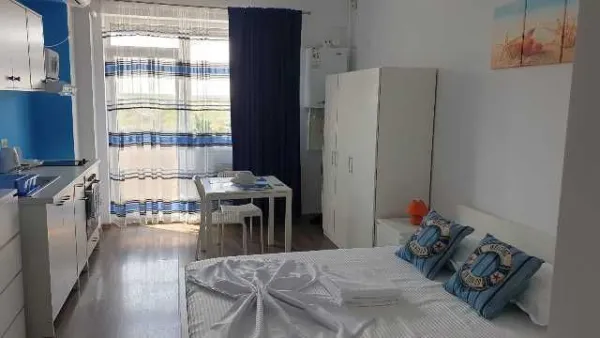 Meryloo Studio – garsoniera chirie regim hotelier Constanta, 190 lei/ noapte, la 2, 5 km de Mamaia - Imaginea 3
