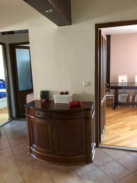Vand apartament in orasul Beclean, suprafata de 70 mp - Imaginea 7