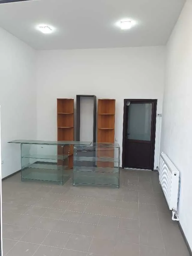 Inchiriez spatiu comercial - Imaginea 6