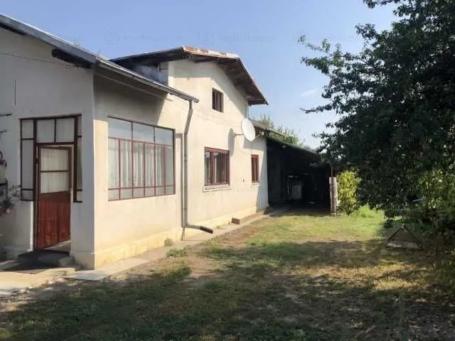 Casa in zona linistita Targsorul Vechi - Imaginea 3