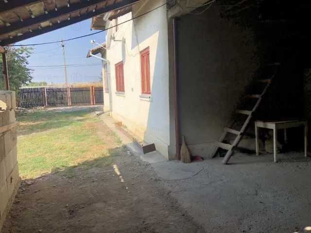 Casa in zona linistita Targsorul Vechi - Imaginea 7