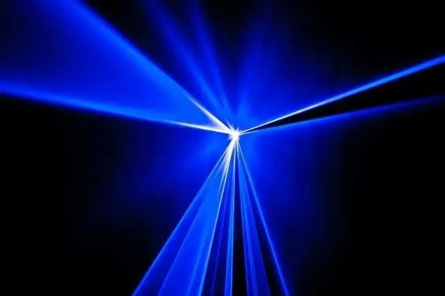 Fum greu , laser , masini de fum, tun confetti pentru evenimentul ta - Imaginea 1