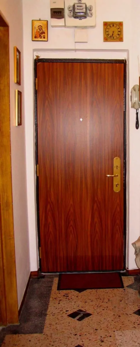 Apartament unicat, mare, in Bucuresti 2, la et. 6/ 10, bloc turn regim special - Imaginea 2
