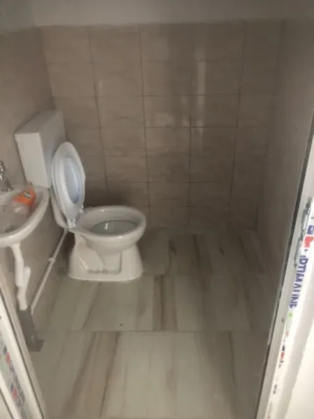Spatiu Comercial - Imaginea 3