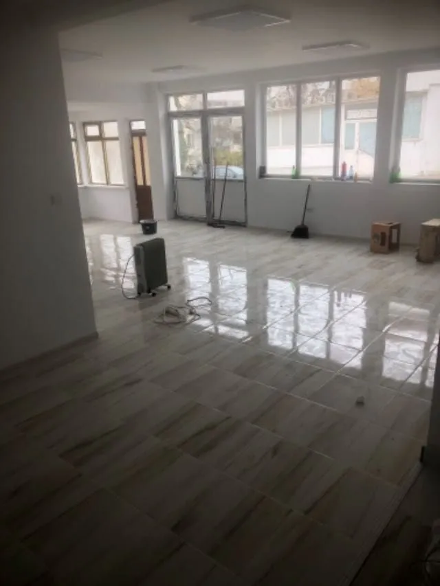 Spatiu Comercial - Imaginea 4