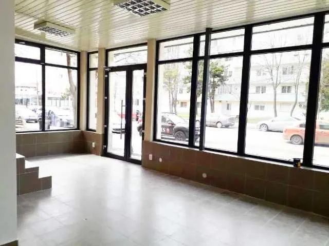 INCHIRIEZ spatiu comercial in Mangalia, 100mp, stradal, port/ plaja - Imaginea 7