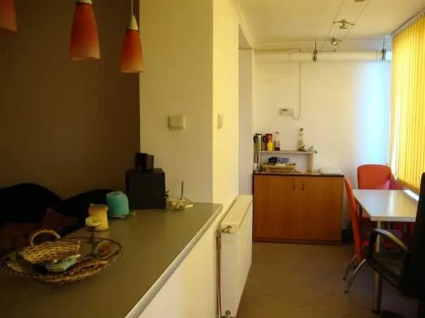 Proprietar vand apartament 2 camere in str Pajurei Bucuresti - Imaginea 3