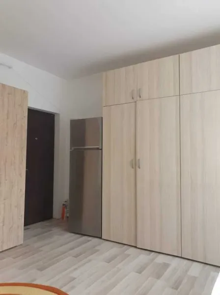 ofer spre inchiriere garsoniera confort 1 - Imaginea 2