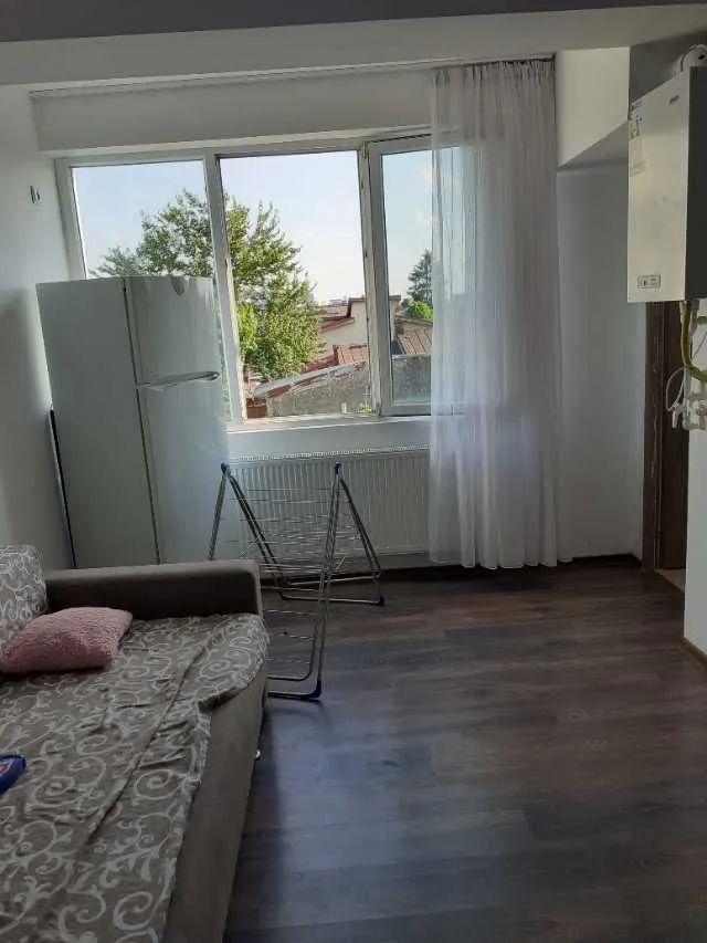 SALAJ SECTOR 5 VINDEM GA CF1 ETAJ 4/ 4 BALCON CASH - Imaginea 3