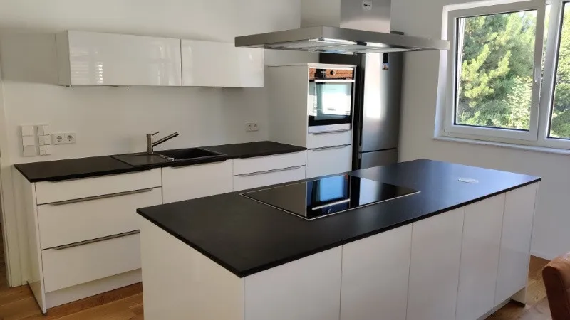 Granit negru absolut lucios - Imaginea 3
