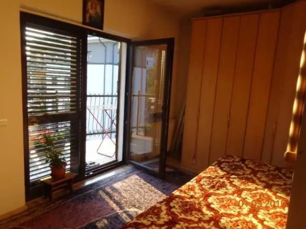 Ofer apartament spre inchiriere - Imaginea 7