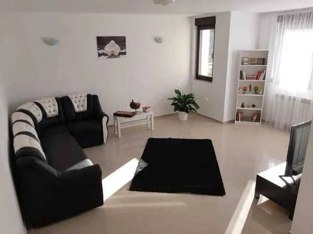 Camin Bunici - Azil privat in Pipera - Imaginea 1