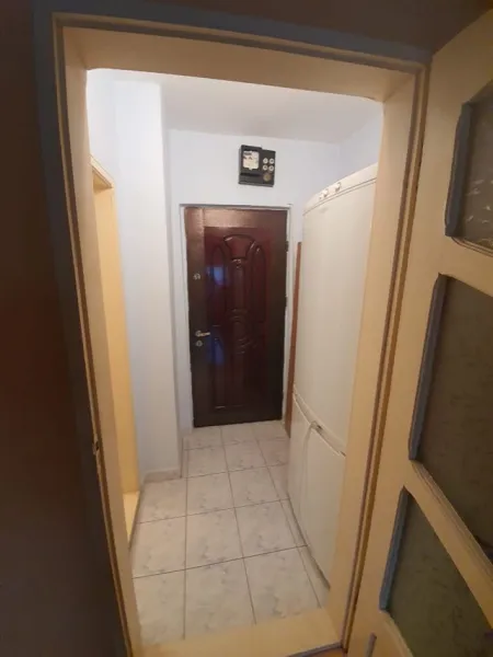PERSOANA FISICA VAND GARSONIERA - Imaginea 1