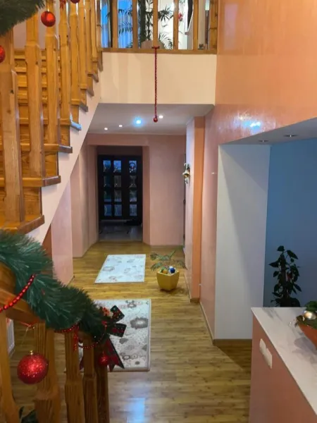 Vand casa ultracentral Radauti - Imaginea 8