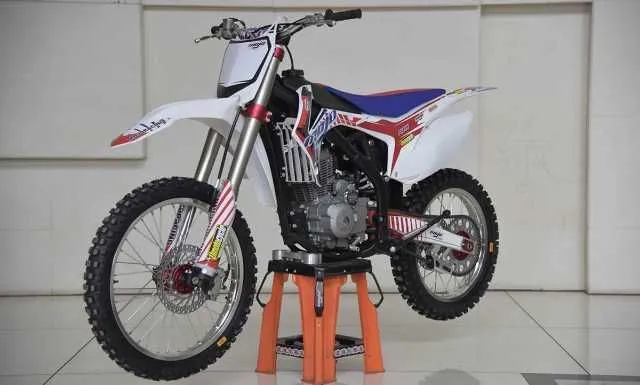 MOTOCROSS BOSUER M250CC 21/ 19 - Imaginea 3