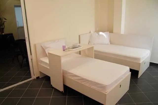 Camin de batrani Bucuresti - Imaginea 1