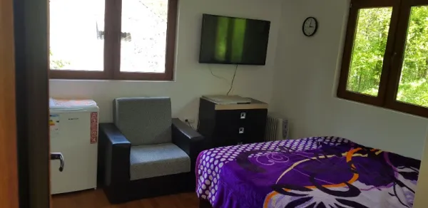 Inchiriez cabana - Imaginea 1