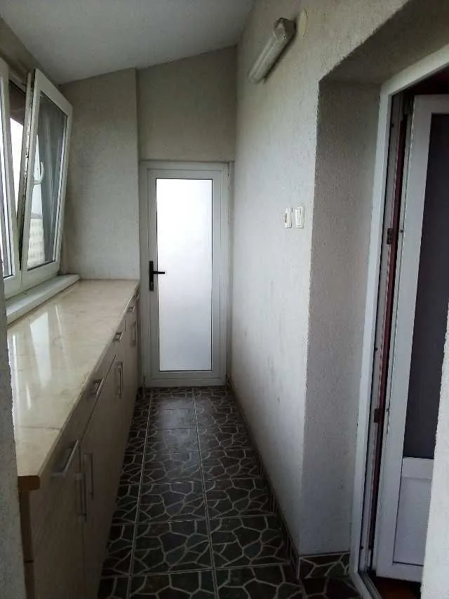 Vand/ inchiriez apartament 1 camera, turda, str lotus nr 2 , micro 3 - Imaginea 4
