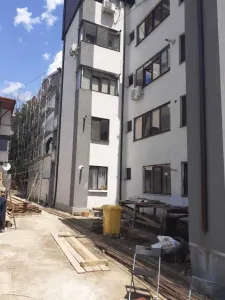 Kaufland Salaj vindem ga cf1 dec etaj 2/ 4 cu 2 balcone supt 32 mp cash