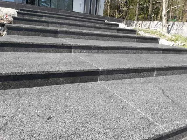 Granit antiderapant pentru exterior in Bucuresti - Imaginea 3