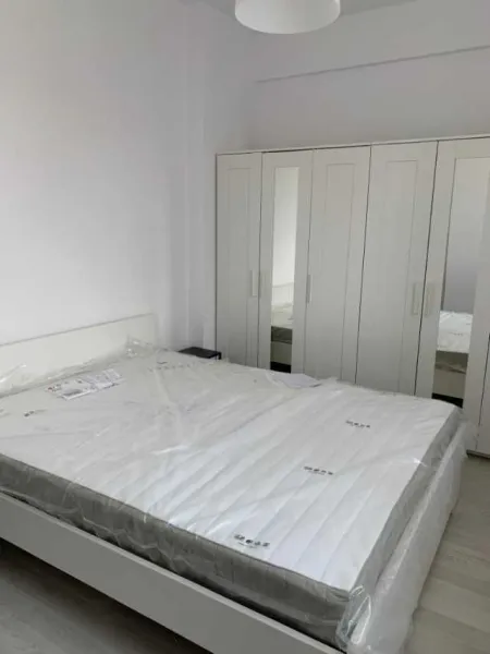 militari residence - Imaginea 2