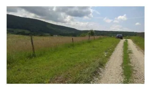 VAND URGENT teren intravilan in Valcele, jud. Covasna - Imaginea 5