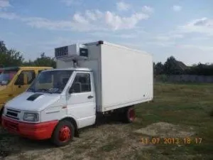 inchiriez duba frigorifica pentru nunti si botezuri