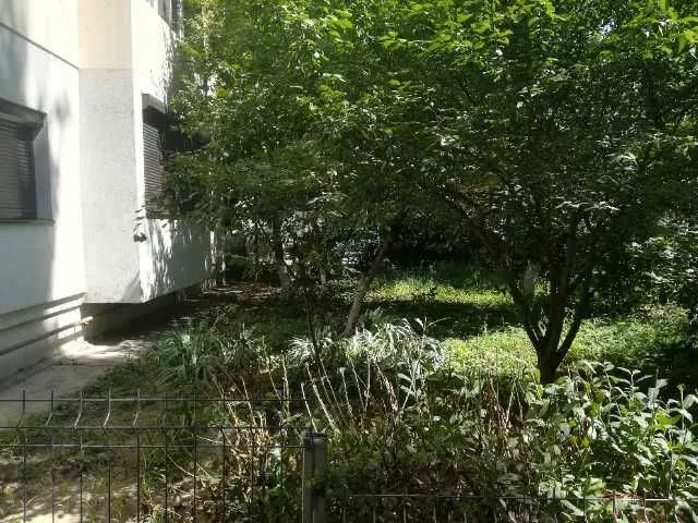 Vand apartament 3 cam, reforma totala ,  incalzire pardoseala , beci - Imaginea 12