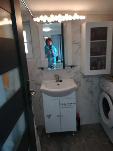 Vand casa renovata, utilata, mobilata - Imaginea 3