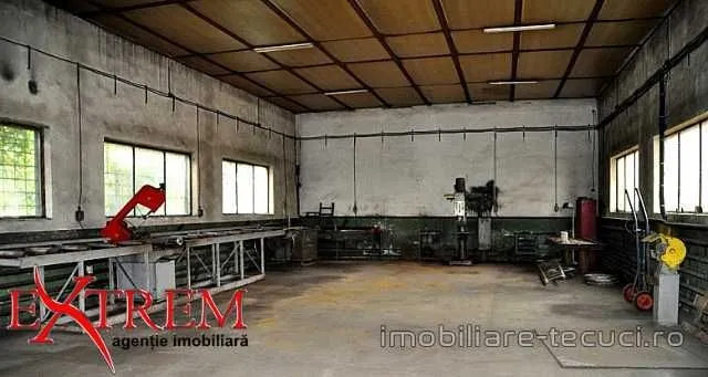 Hale şi birouri in zona N. Balcescu din Tecuci - Imaginea 4