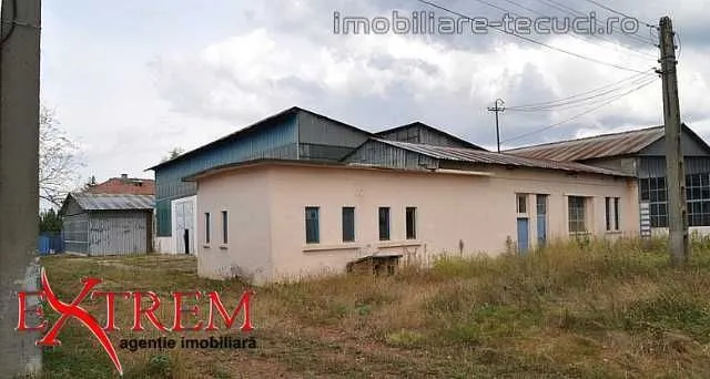 Hale şi birouri in zona N. Balcescu din Tecuci - Imaginea 5