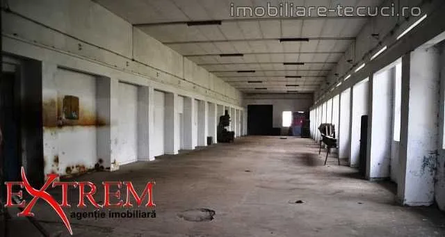 Hale şi birouri in zona N. Balcescu din Tecuci - Imaginea 6
