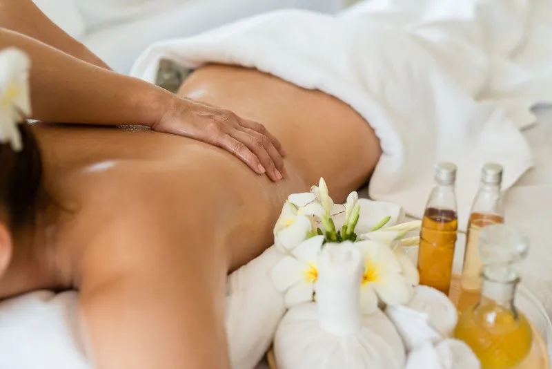 Masaj De Relaxare Piatra Neamt - Imaginea 12