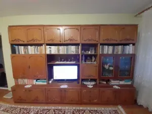 vand biblioteca sufragerie