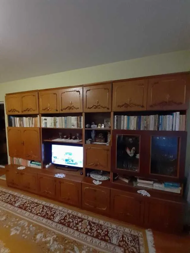 vand biblioteca sufragerie - Imaginea 2