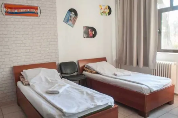 Ofer cazare ieftina pentru echipe de muncitori in Iasi - Imaginea 4