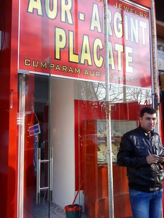 proprietate spatiu comercial - Imaginea 1