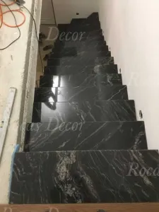 trepte granit interior sibiu